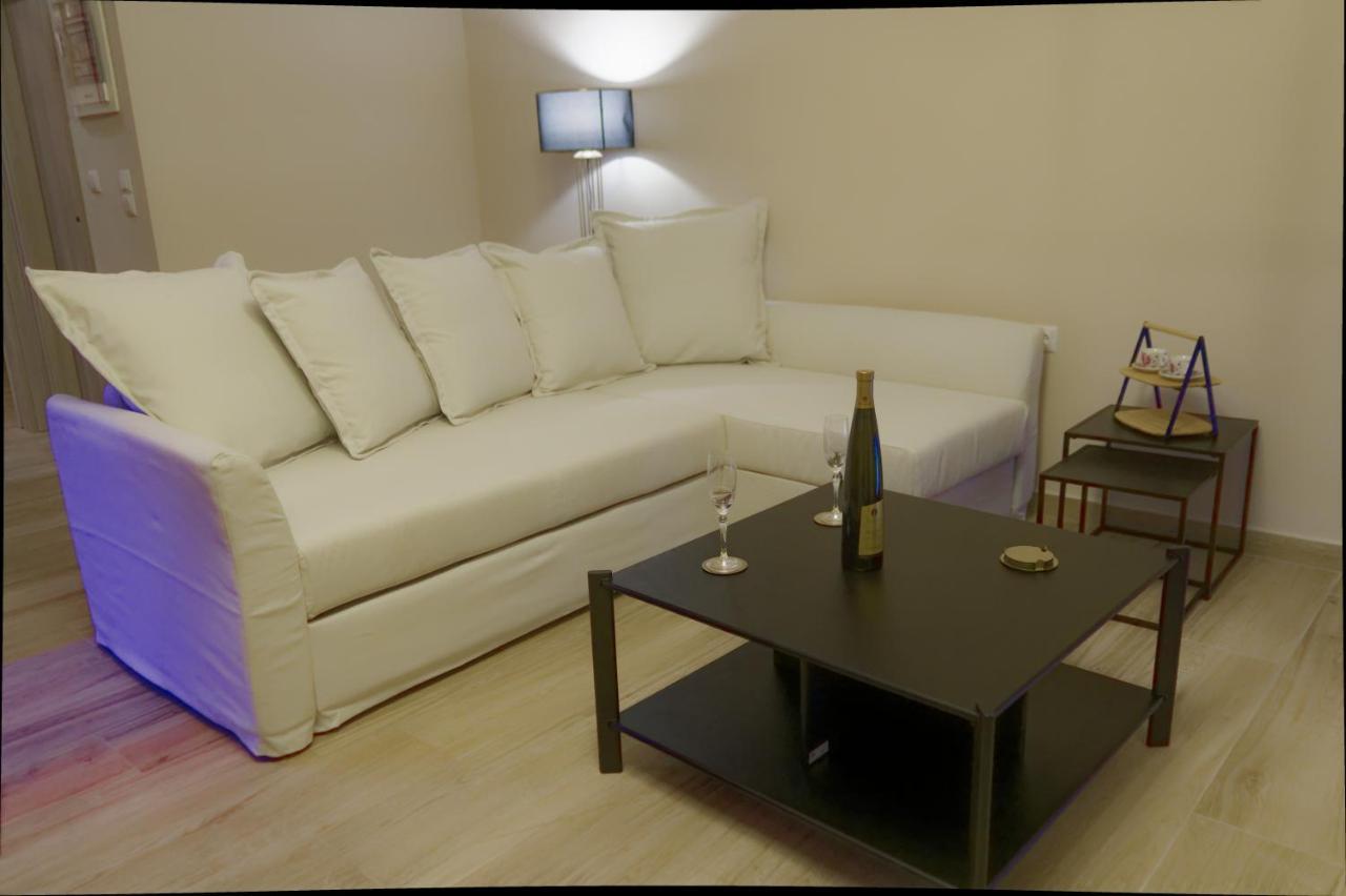 Niriides Apartments 포르토헬리 외부 사진