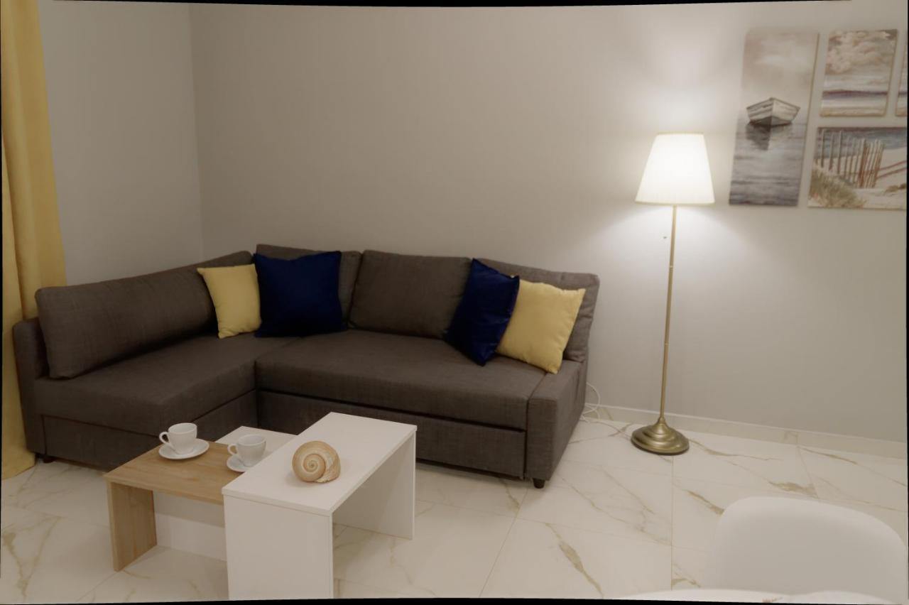Niriides Apartments 포르토헬리 외부 사진